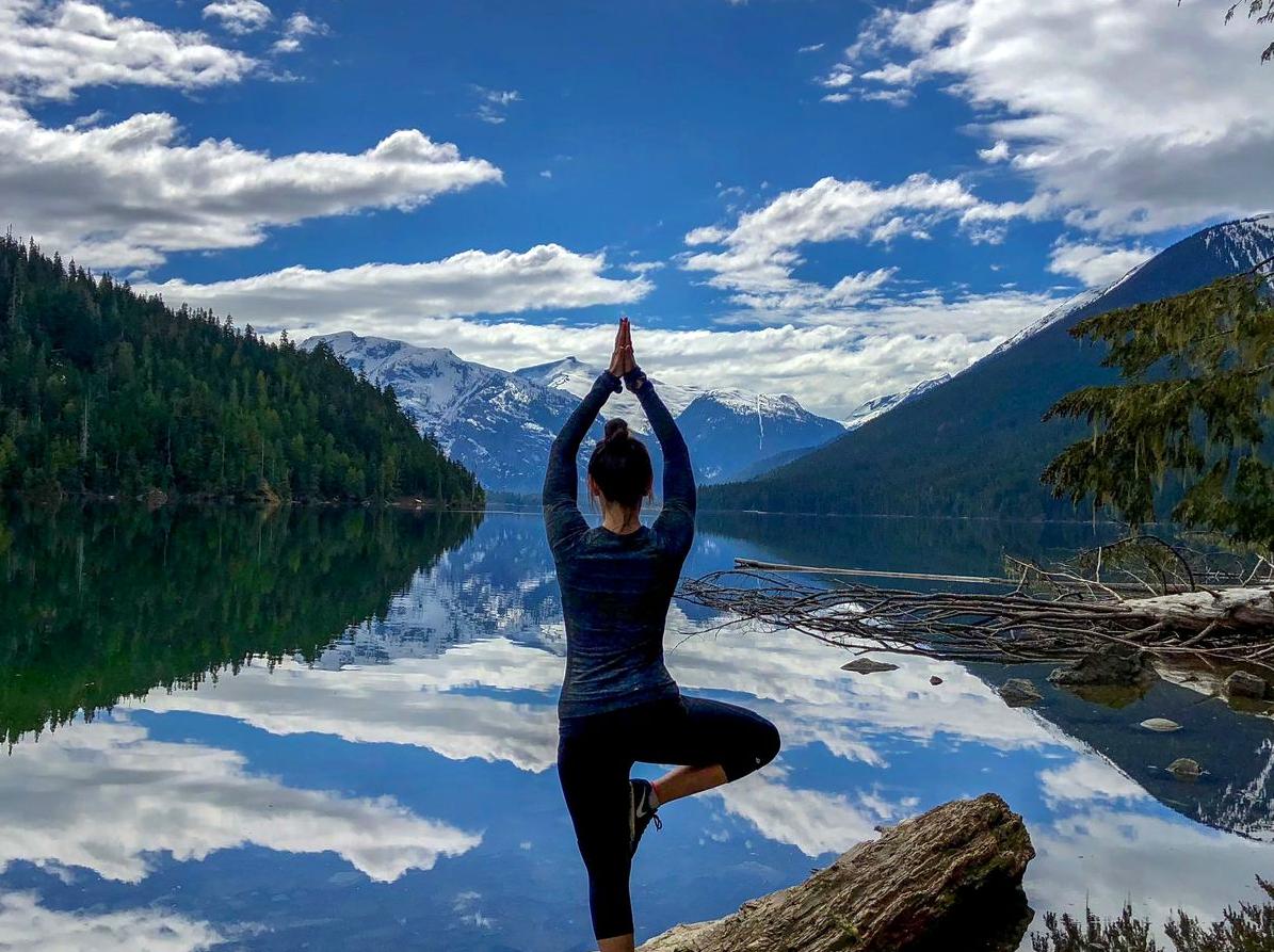 Tranquil Moments: Guided Meditation Surrounded by Nature